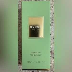 BNIB- Byroe Kiwi Detox Gel Cleanser
